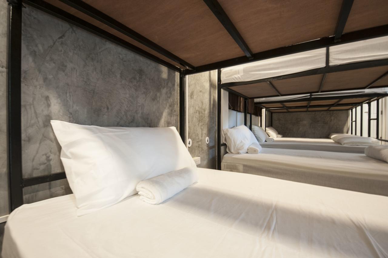 The Hidden House Hostel กรุงเทพมหานคร ภายนอก รูปภาพ
