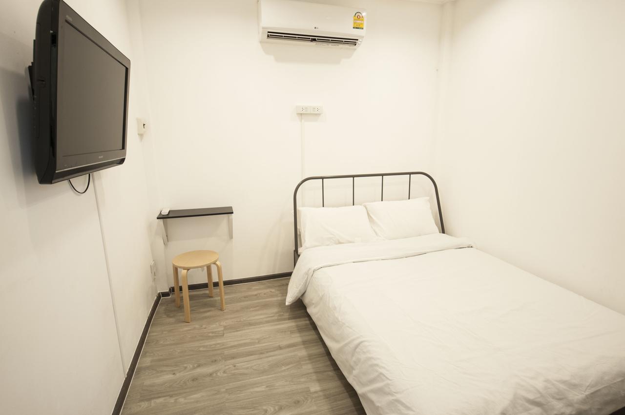 The Hidden House Hostel กรุงเทพมหานคร ภายนอก รูปภาพ