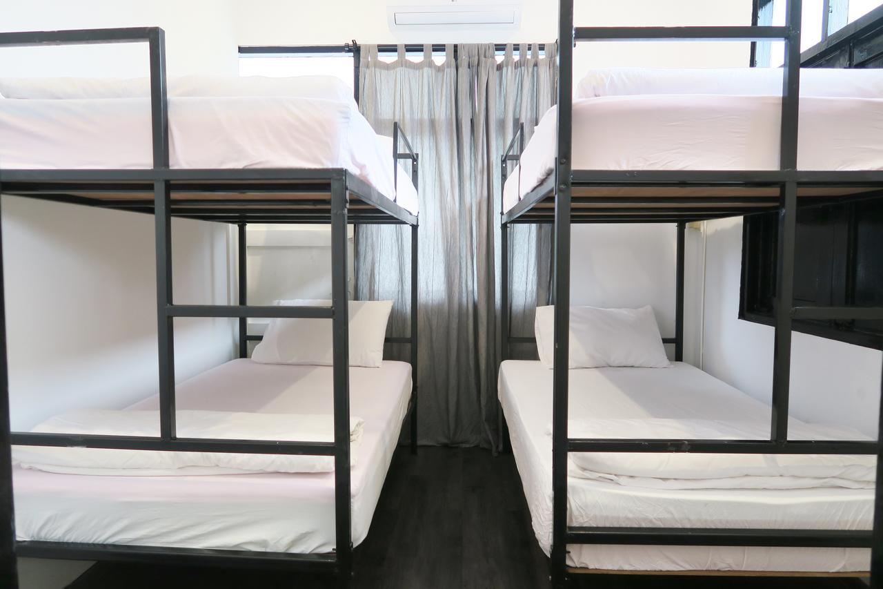 The Hidden House Hostel กรุงเทพมหานคร ภายนอก รูปภาพ