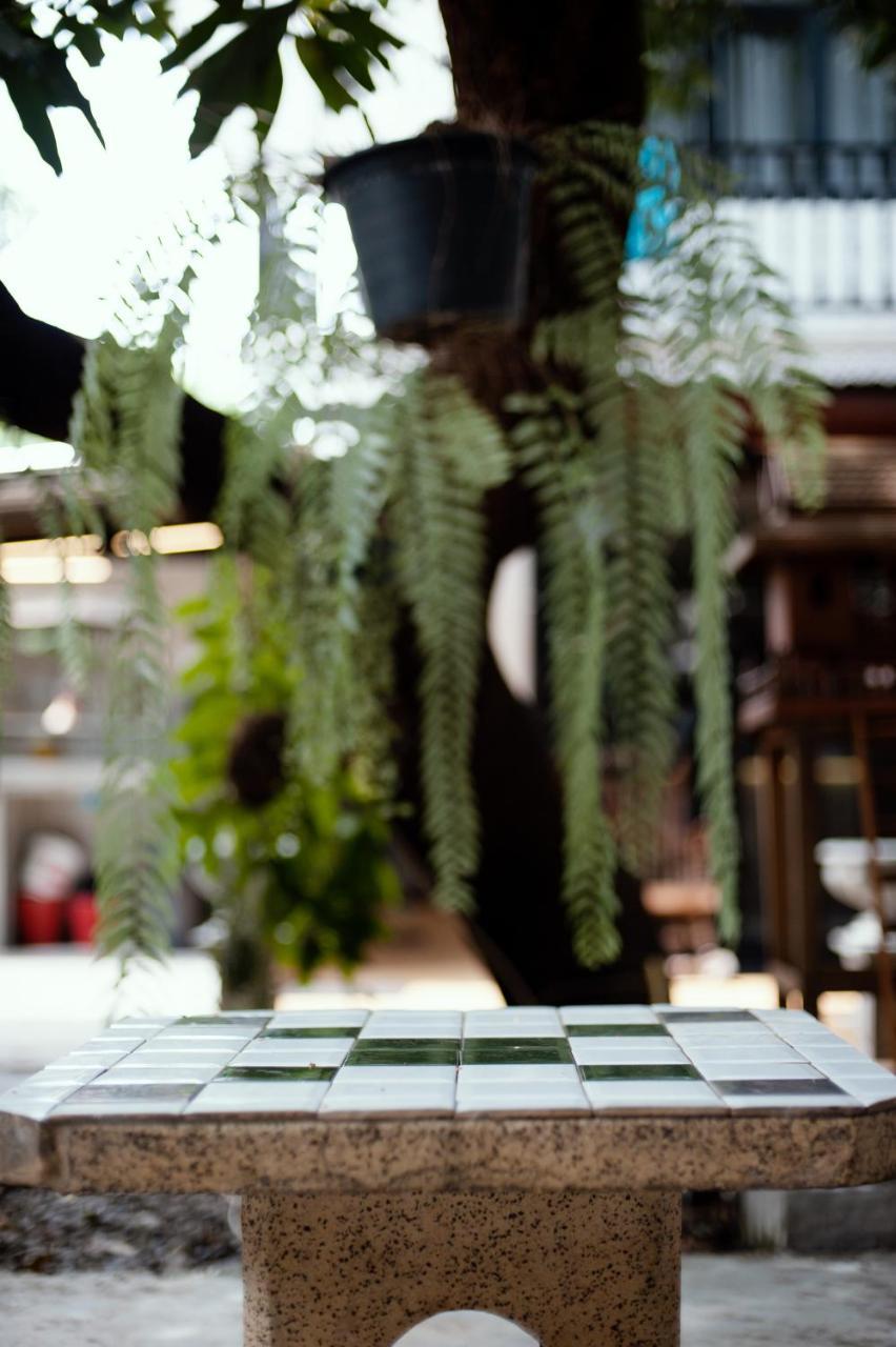 The Hidden House Hostel กรุงเทพมหานคร ภายนอก รูปภาพ